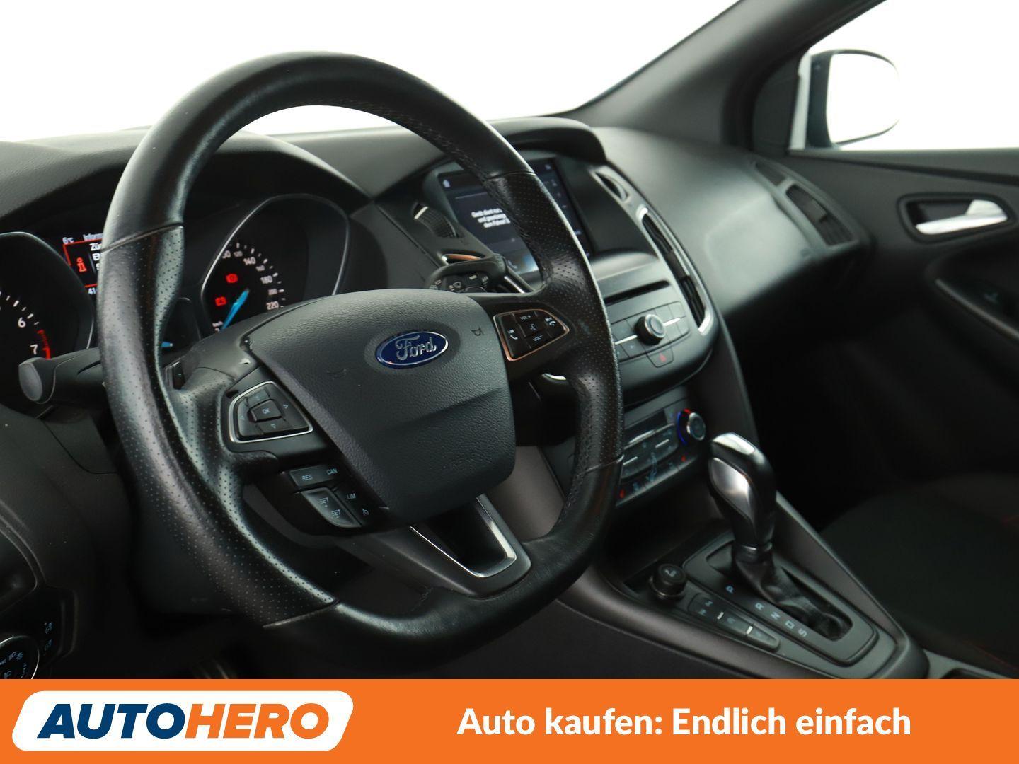 Ford Focus 1.0 EcoBoost ST-Line Aut*NAVI*TEMPO*CAM*