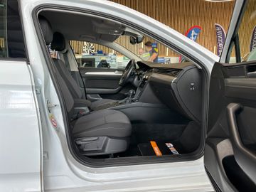 MYAUTOCENTER – Gebraucht- und Jahreswagen mit Werkstattservice in Pfaffenhofen Volkswagen Passat *LED*NAVI*ACC*KEY-LESS*1.HAND*19%MWST*