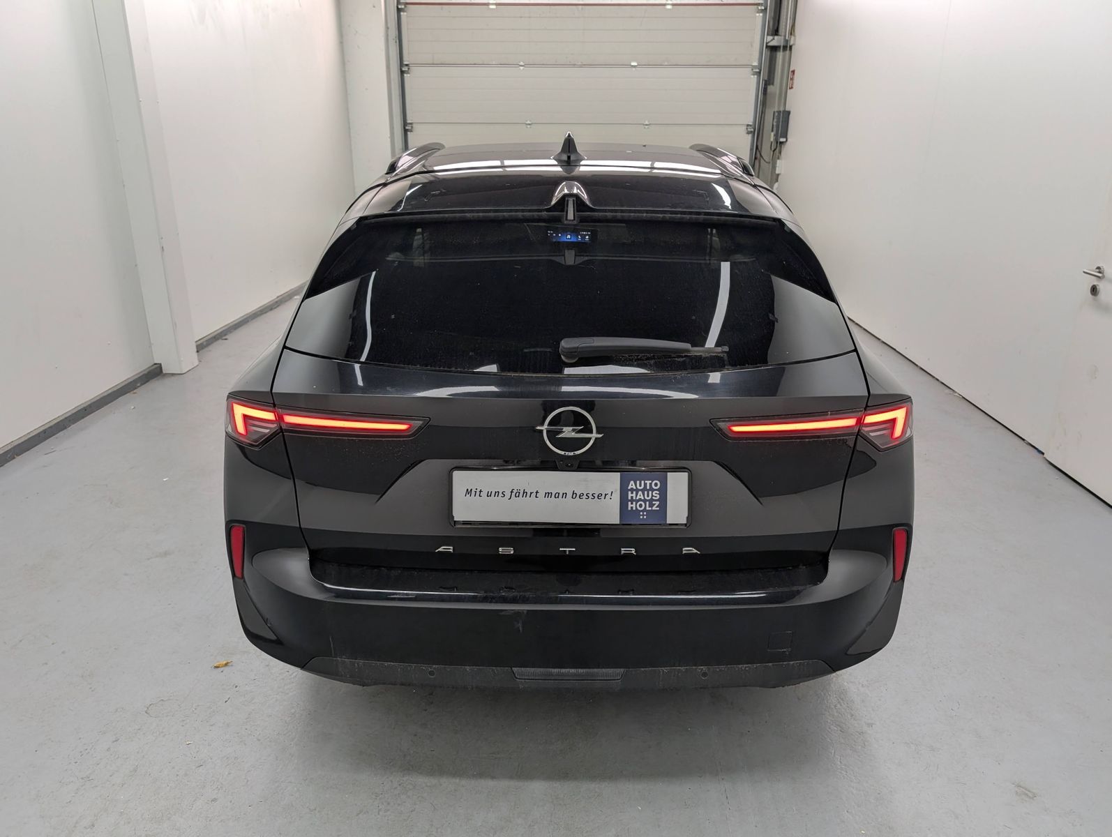 OPEL Astra ST 1.2 Turbo Business Edition – Bild 3