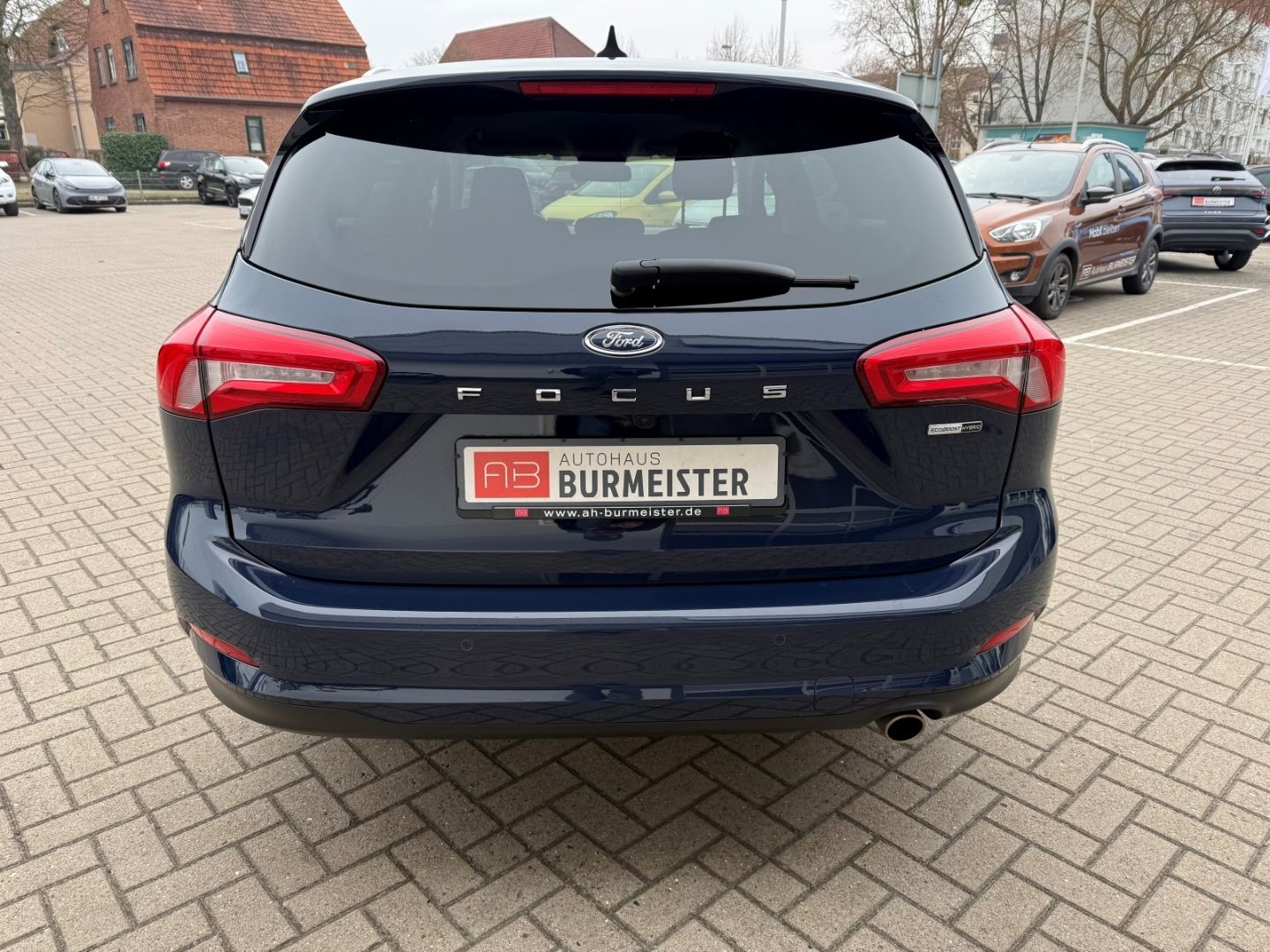 Fahrzeugabbildung Ford Focus Titanium X Turnier HUD Navi Digitales Cock