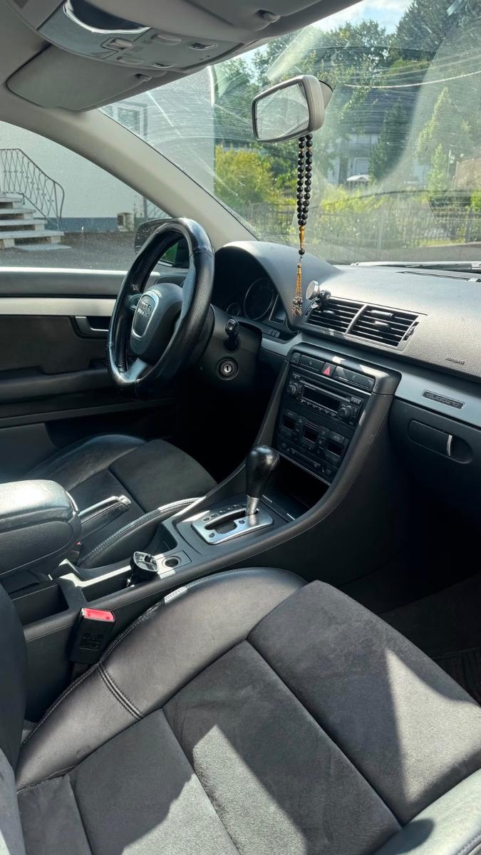 Audi Quattro 2006 — photo 10