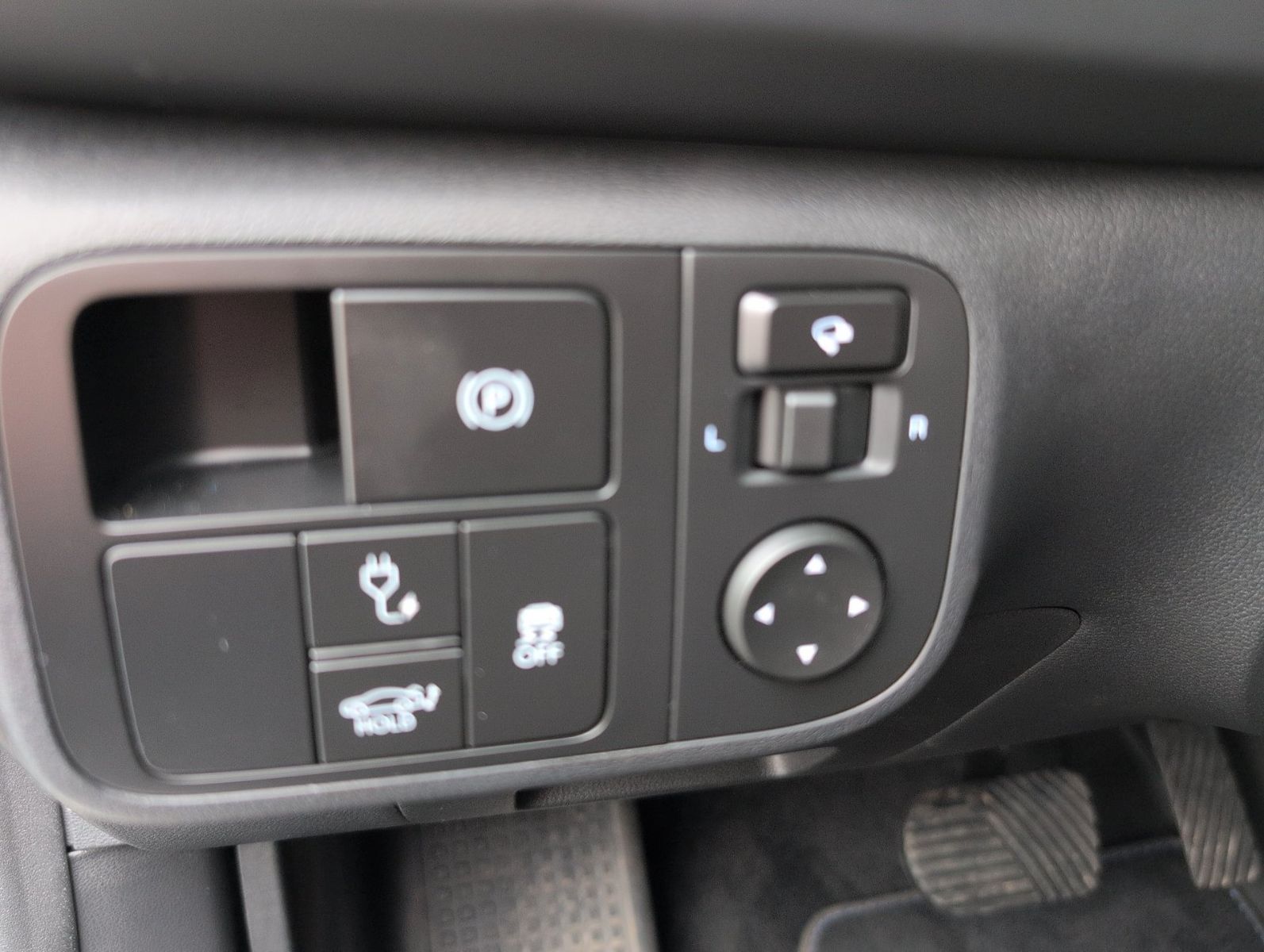 Hyundai IONIQ 6 – Bild 16