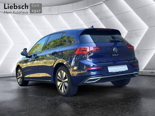 Volkswagen Golf VIII MOVE 2,0l TDI 115 PS Fahrschulwagen