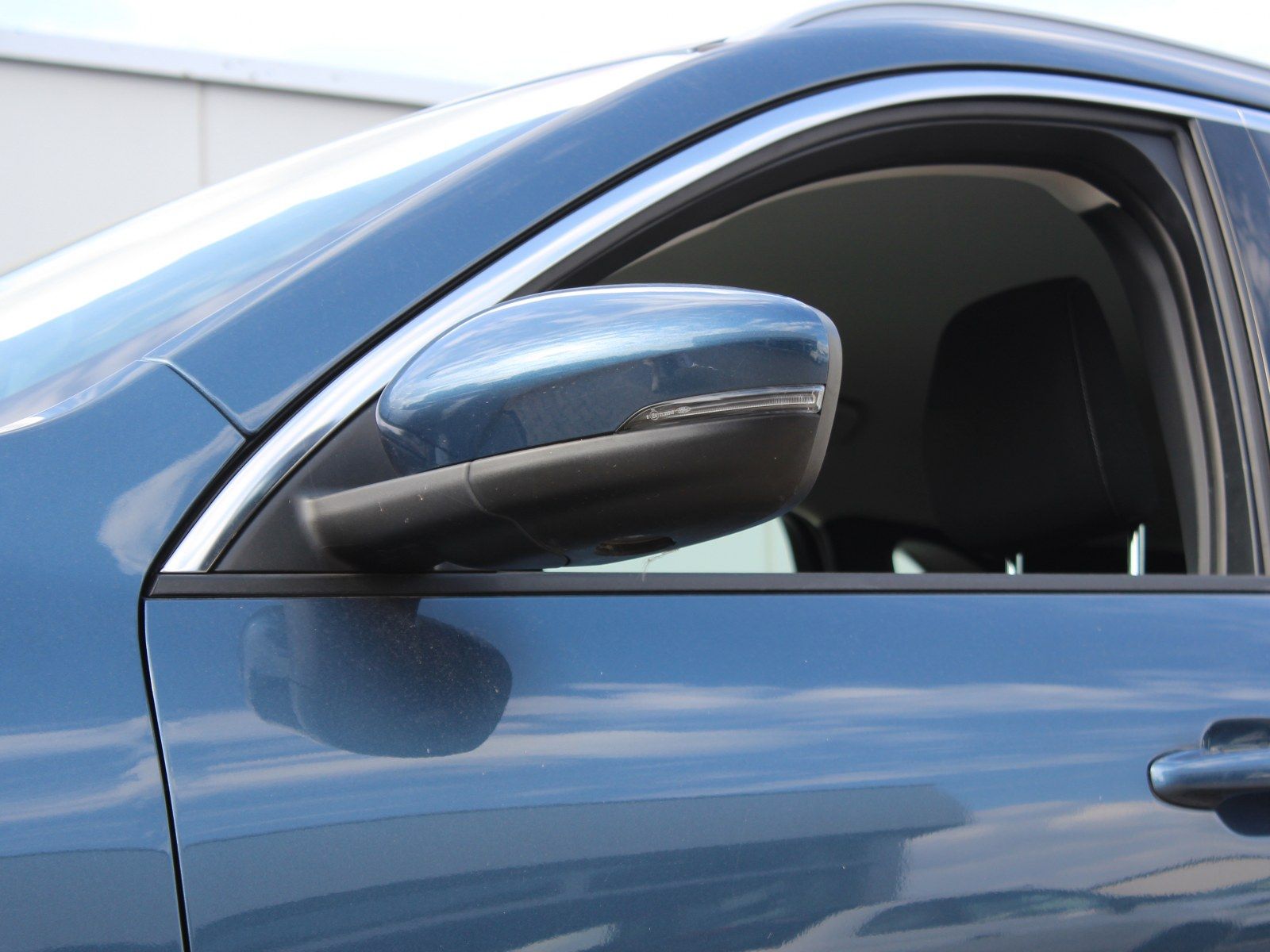 Fahrzeugabbildung Ford Kuga Hybrid Titanium 2,5 Duratec