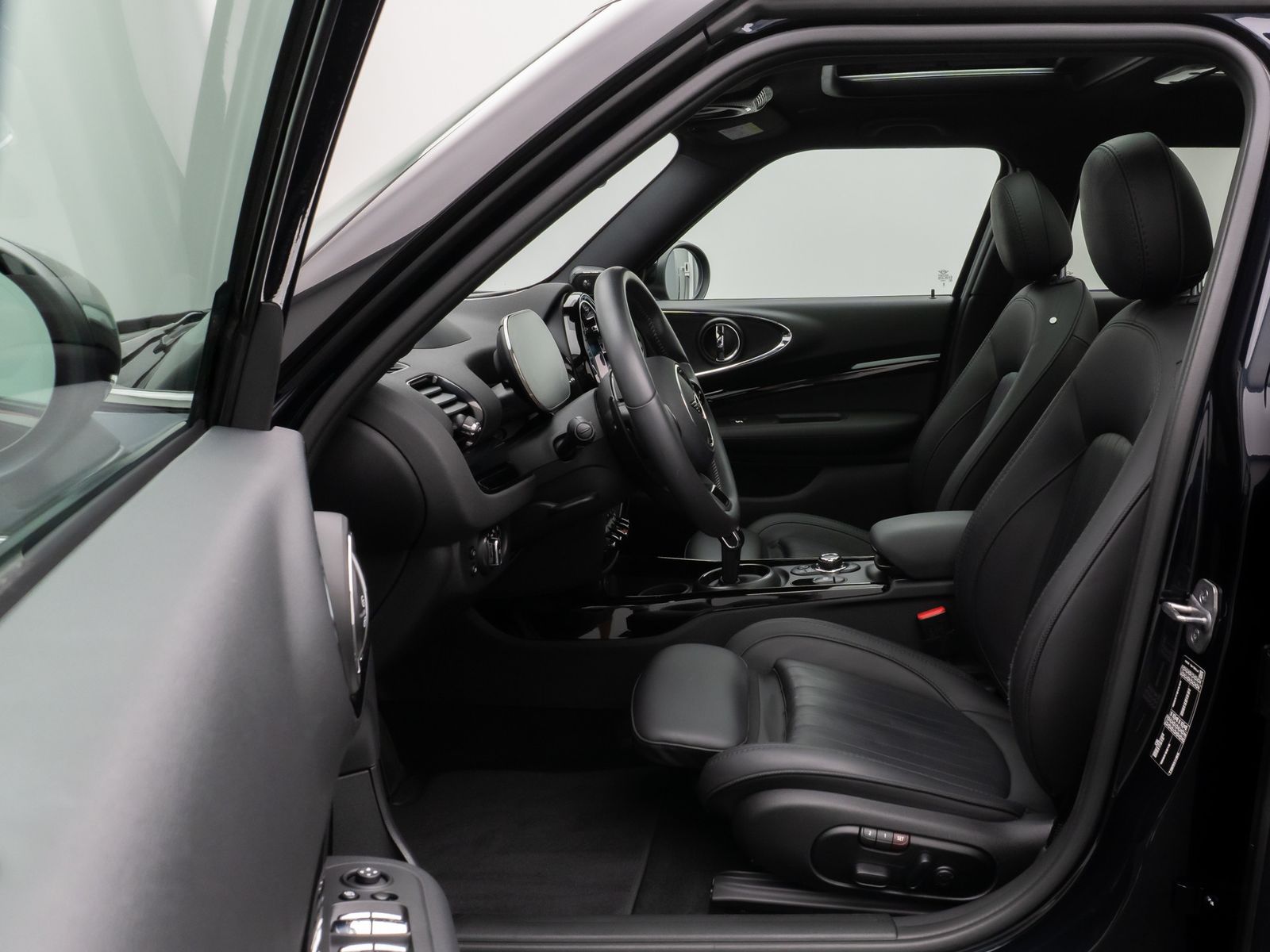 Fahrzeugabbildung MINI Cooper S Clubman H/K Panoram DAB HUD Kamera Voll