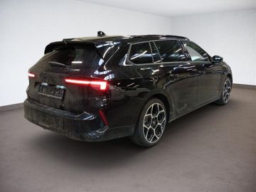 Fotografie 4 des Opel Astra Sports Tourer 1.2 Turbo GS AHK