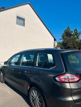 Ford Galaxy 1,5 EcoBoost 160PS  7-Sitzer... - Ford Galaxy von privat