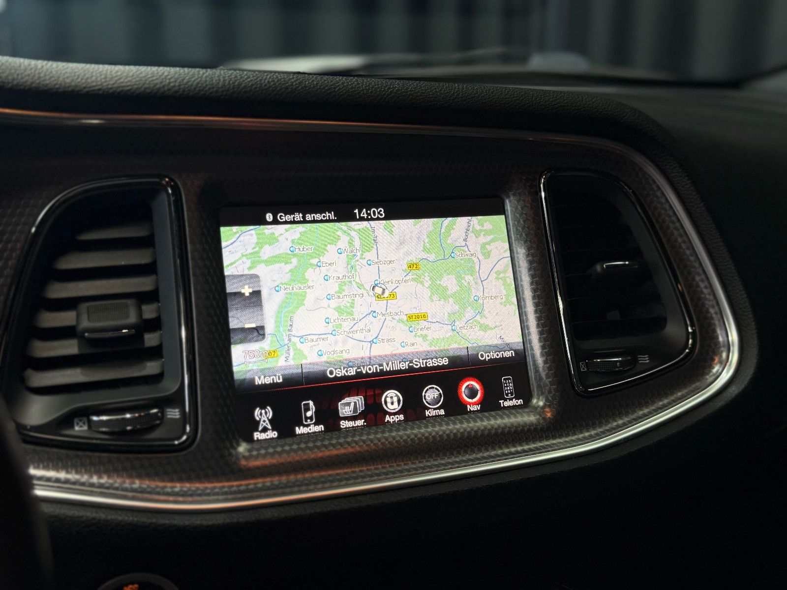 Fahrzeugabbildung Dodge Challenger SRT Hellcat |H/K|KW|GME
