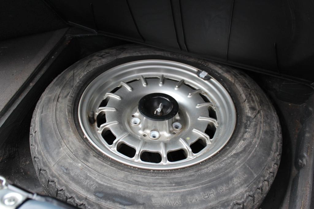 Mercedes-Benz SL 380