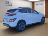 Hyundai Kona Elektro Edition 30+ KlimaA*Navi*SHZ*2xKlima - weiße Hyundai KONA Elektro