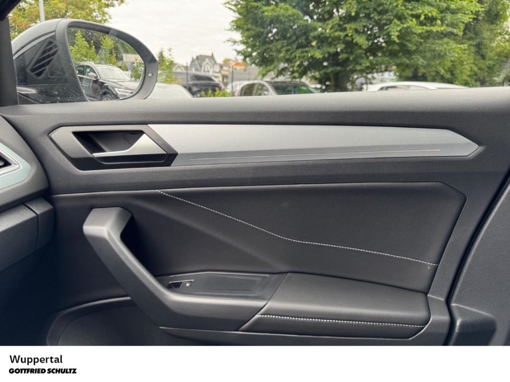 Volkswagen T-Roc - Bild 21