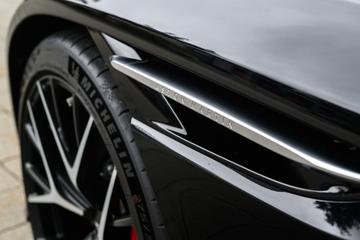 2023 Aston Martin DB12 缩略图 17