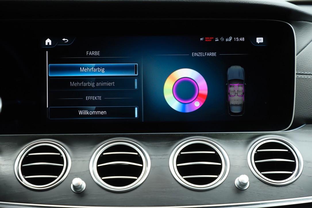 Mercedes-Benz E 220 d T-Modell AMG AHK SCHIEBEDACH