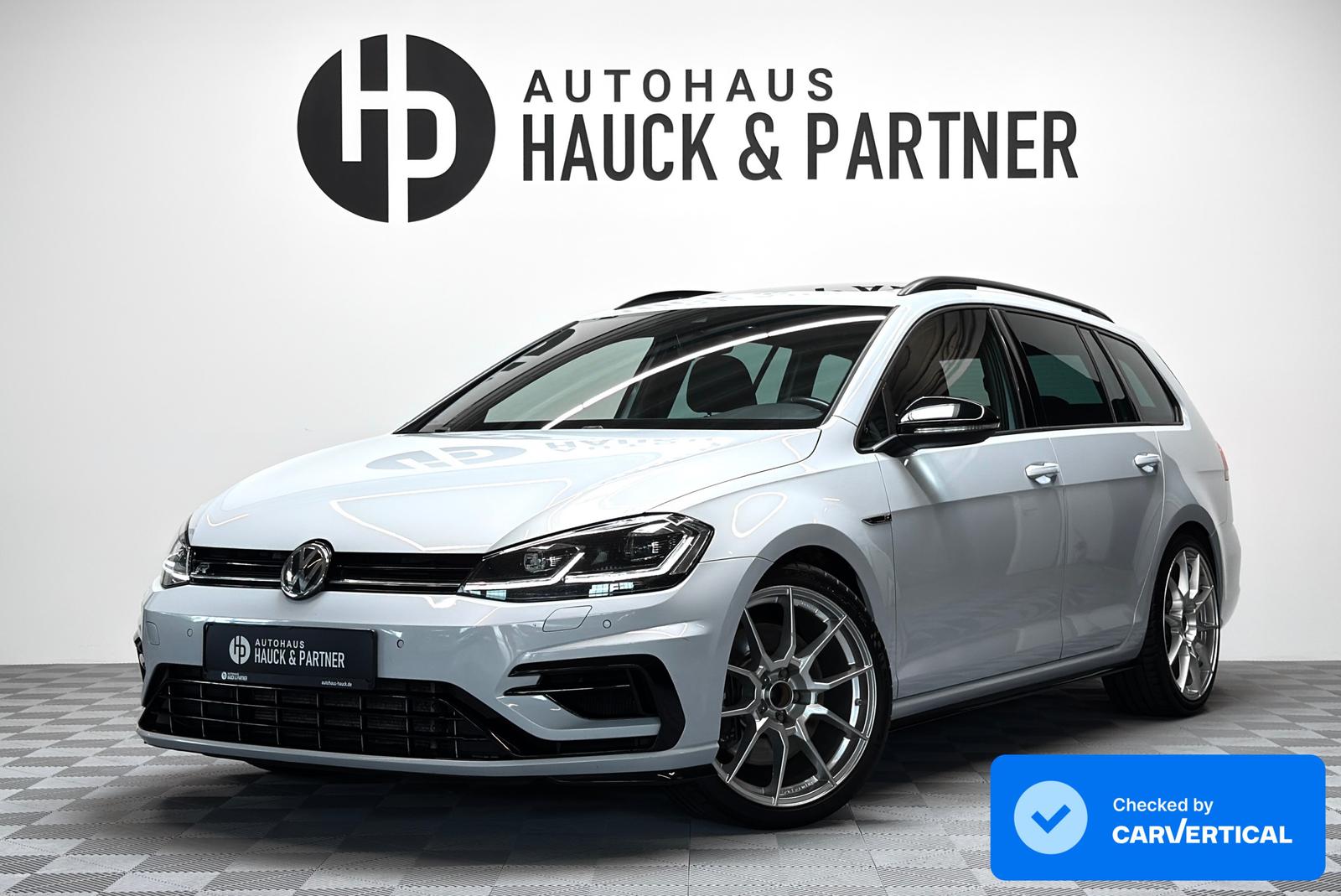 Volkswagen Golf 7 R Variant 4M DSG *Pano *Virtual *DynA*ACC