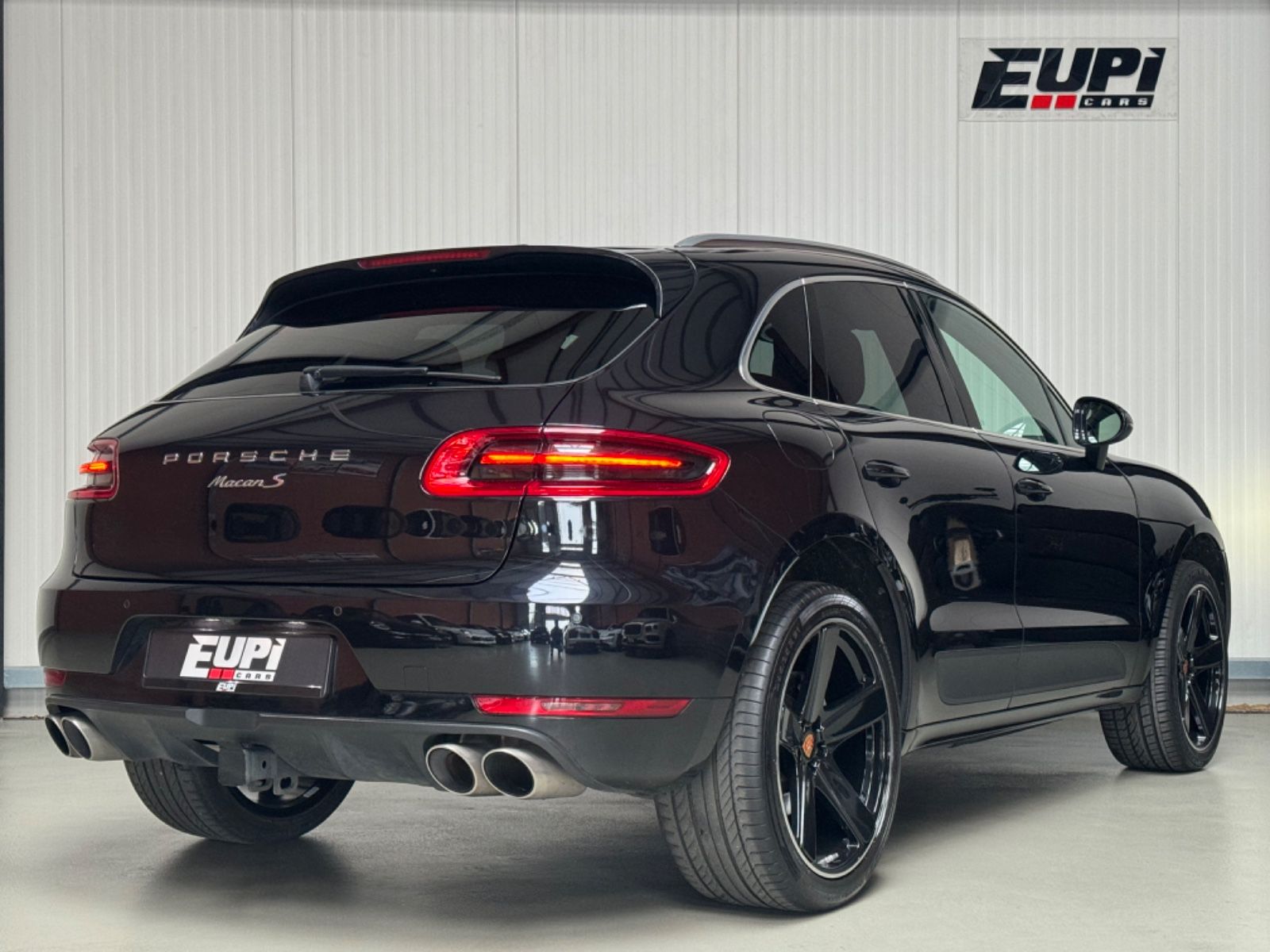 Fahrzeugabbildung Porsche Macan S/Pano/R.Kamera/Bose/R21 Rad