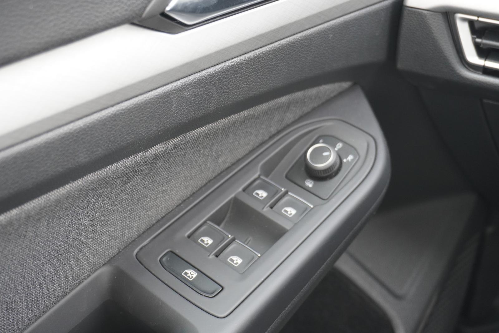 Volkswagen Golf VIII Variant 1.5 eTSI DSG LED Navi ACC DAB, миниатюра 24