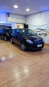 Lancia Ypsilon 1.3 MJT 75 CV Platino - Lancia Ypsilon aus 2009