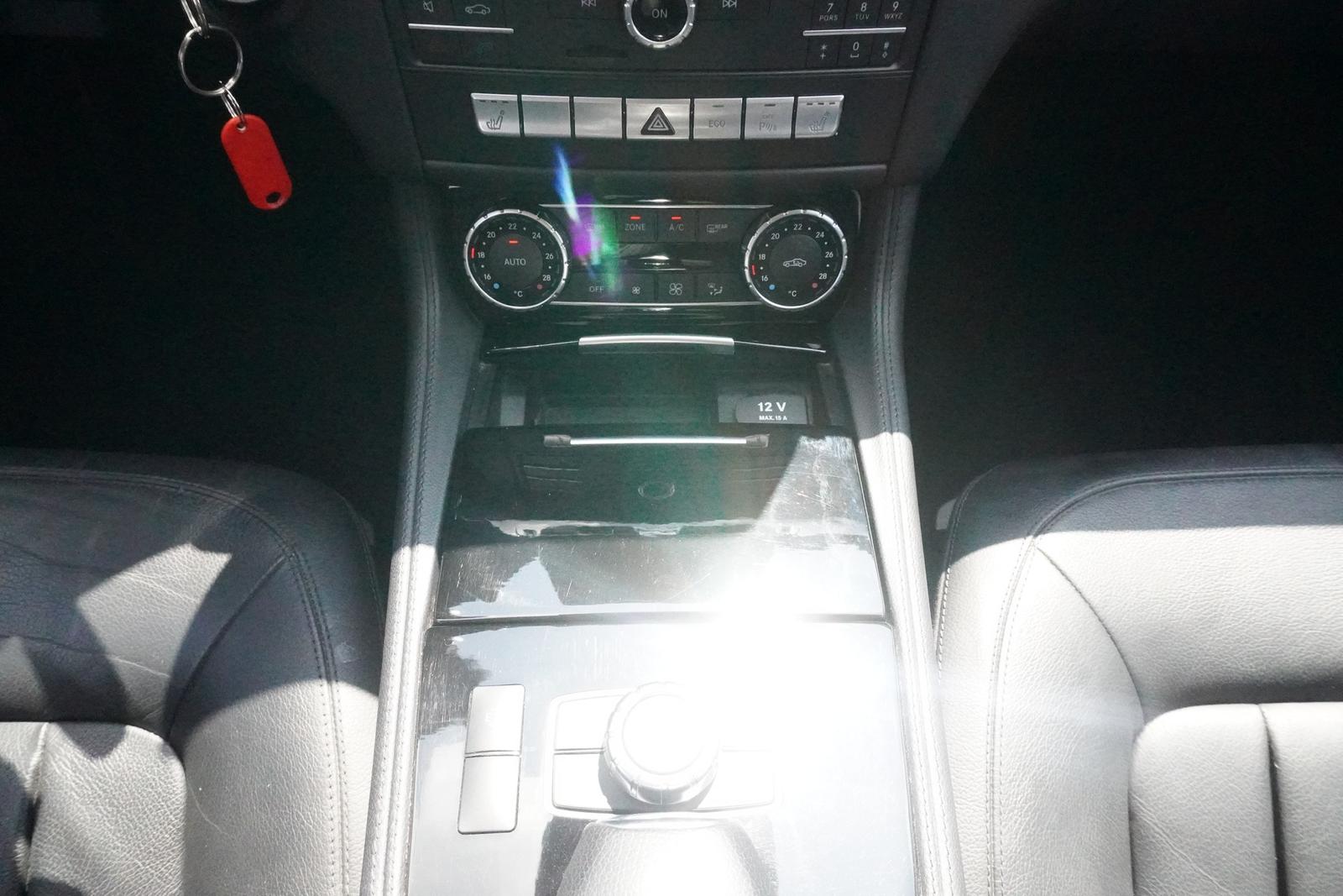 Mercedes-Benz CLS 400 Multibeam 360° Totwinkel Schiebedach