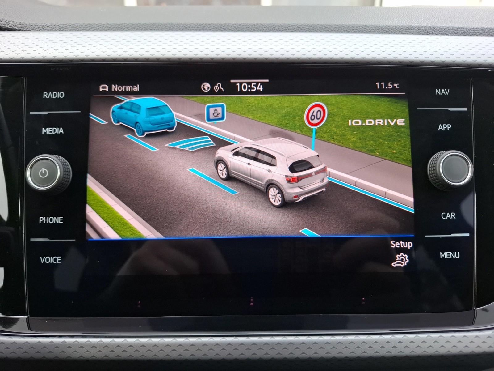 Volkswagen T-Cross TSI Active Navi AID ACC SHZ Park-Assist 