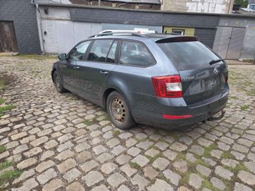 Skoda Octavia - 8