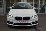 BMW 218i Advantage LED Klimaaut. Navi Tempomat PDC - BMW 218