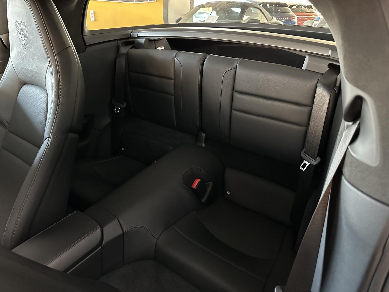 Porsche 992 (911) Targa 4 *PASM*BOSE*SiTZBE*LED*ABGAS*