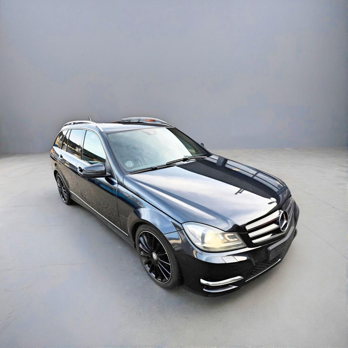Mercedes-Benz C 250 CDI AMG LINE 4MATIC#PANORAMA#MEMORY#VOLL