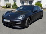 Porsche Panamera GTS - Porsche Panamera in Essen