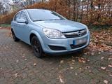 Opel Astra Automatik - Opel Astra mit Benzin-Antrieb: Kleinwagen, Automatik