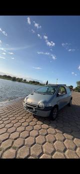 Renault Twingo c06 mit Carplay - Renault Twingo: C06