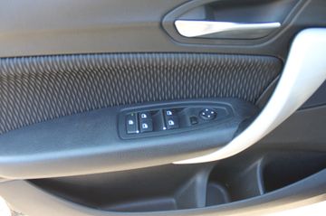 BMW 118 - 9