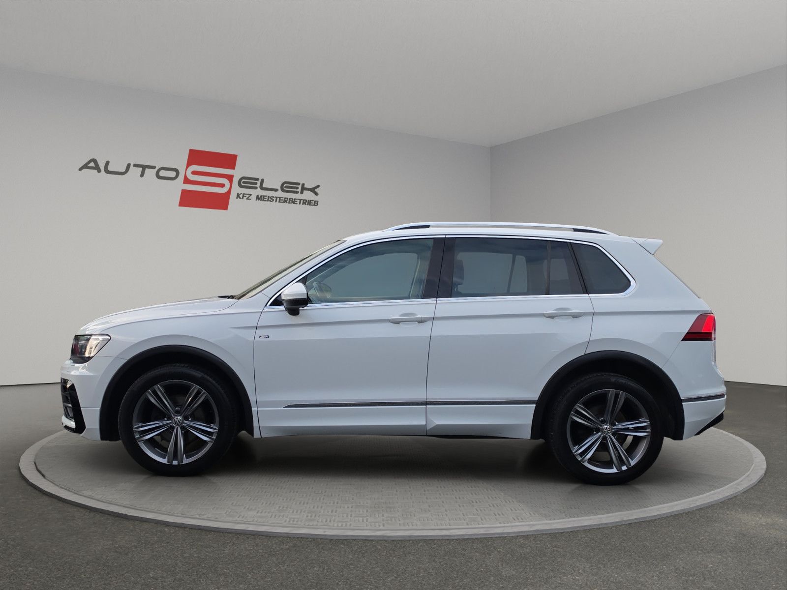 Fahrzeugabbildung Volkswagen Tiguan Join 4Motion ALLRAD AUTOMATIK
