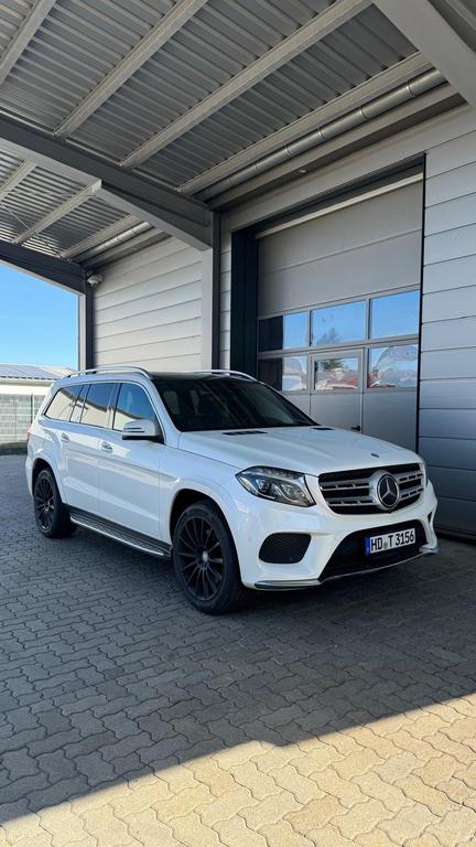 Mercedes-Benz GLS 500