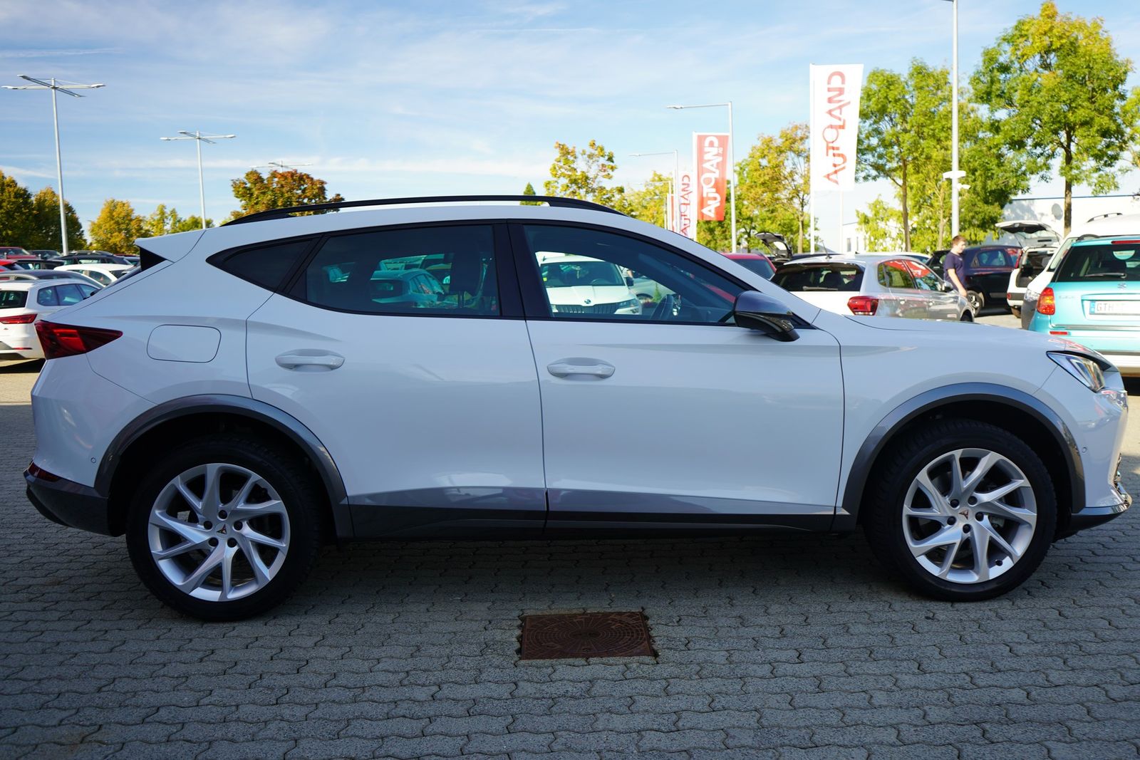 Cupra Formentor 2.0 TDI DSG 4Drive LED Navi Kamera AHK imagem 3