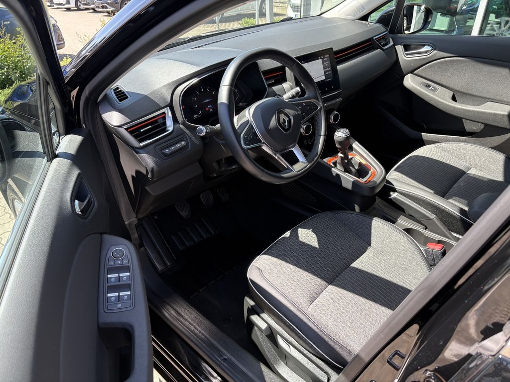 RENAULT Clio - Bild 7