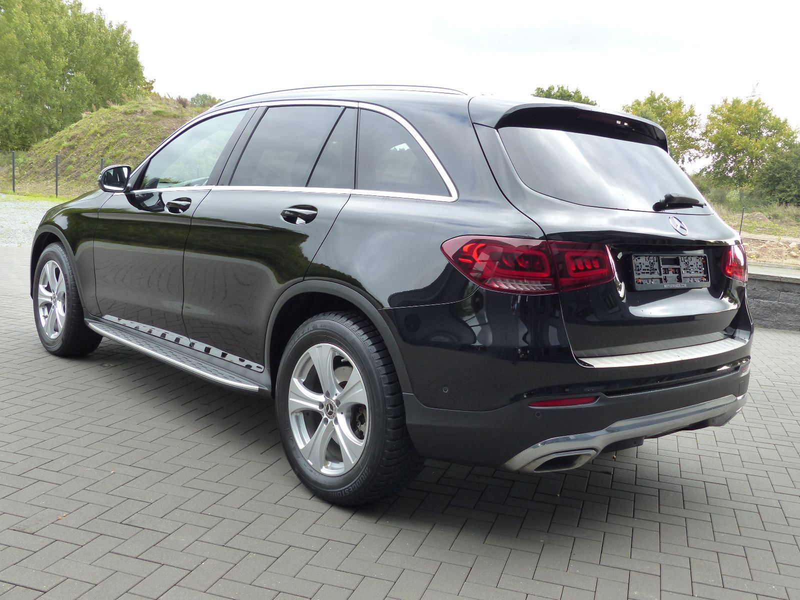 Fahrzeugabbildung Mercedes-Benz GLC 400 d 4Matic