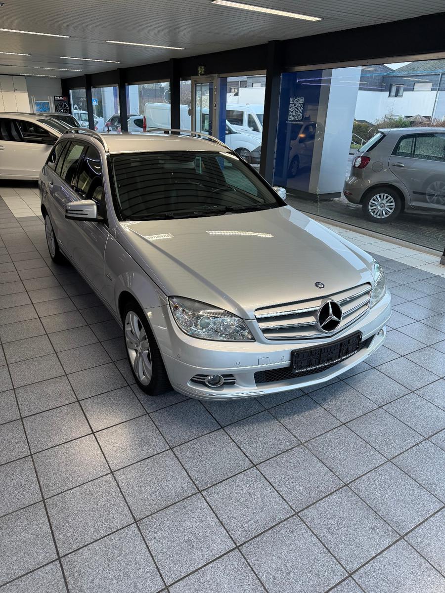 Mercedes-Benz C 180 C T-Modell C 180 T CGI BlueEfficiency