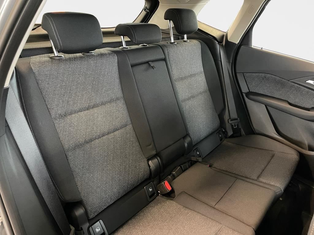 BMW 218 Active Tourer - Bild 15