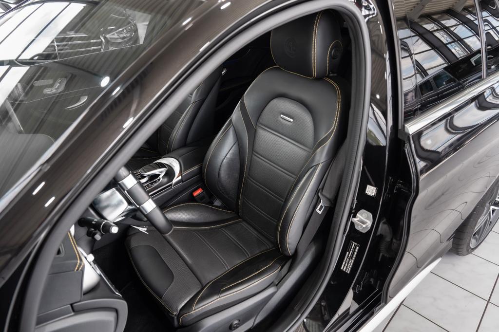 Mercedes-Benz C 63 AMG