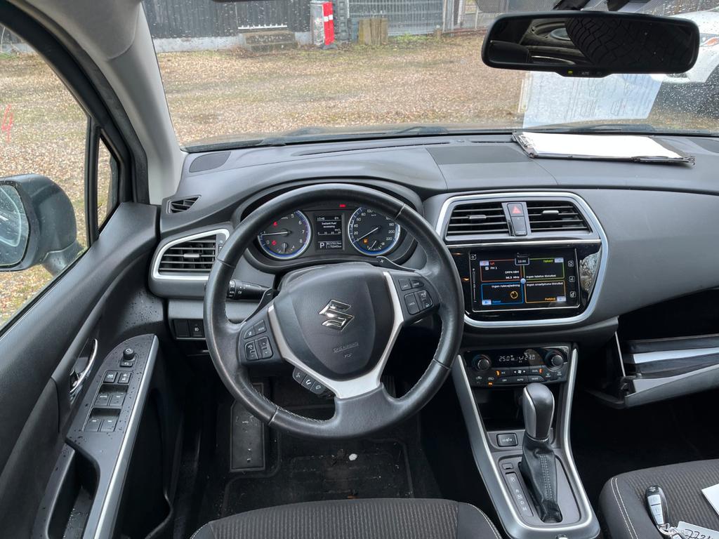 Suzuki (SX4) S-Cross