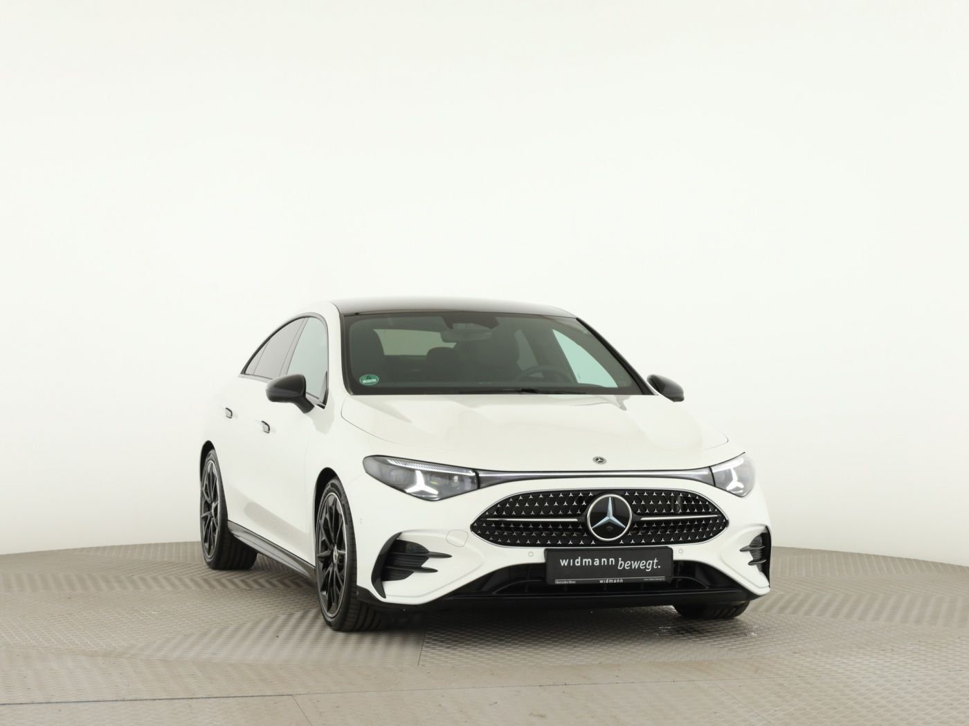 Mercedes-Benz CLA 220 4MATIC AMG Pano AHK Night HUD Burmester foto 3