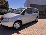Volkswagen Touran 1.6 2.Hand AHK - gebrauchte VW Touran aus dem Jahr 2003