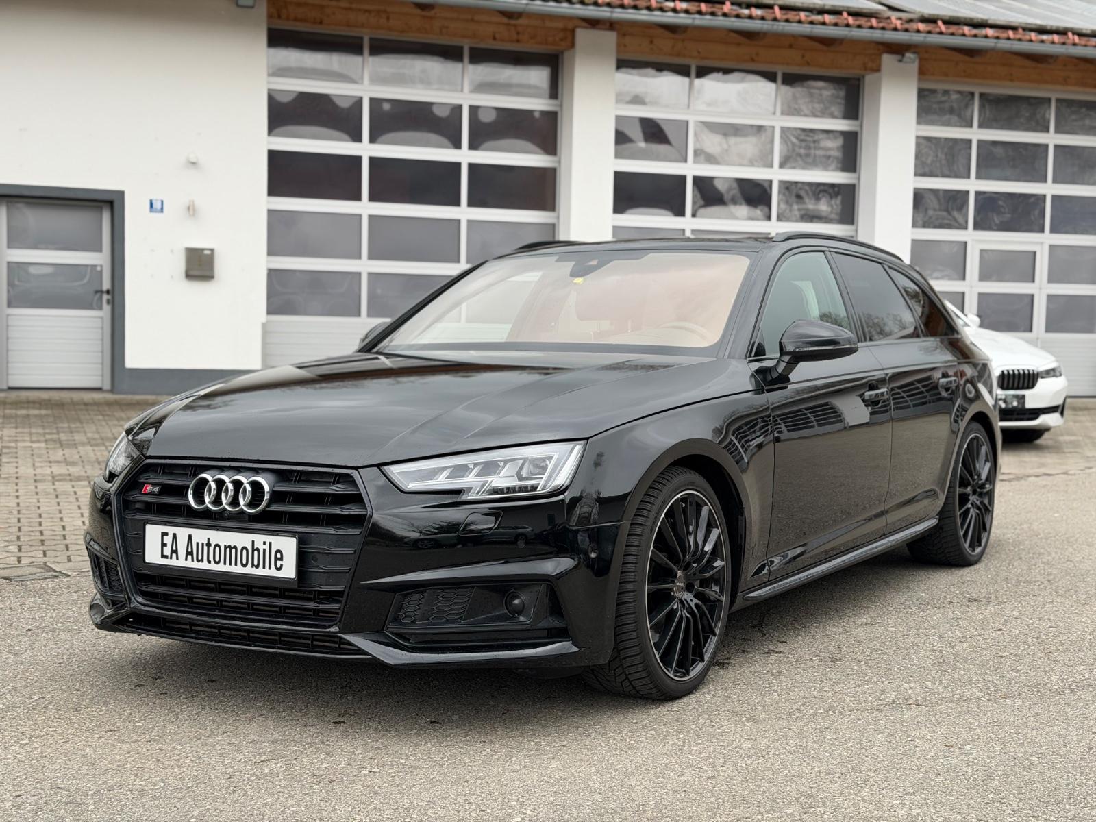 Audi S4 Avant 3.0 TFSI quattro Panoram HUD