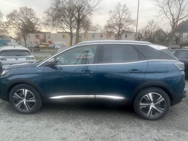 Fahrzeugabbildung Peugeot 3008 GT PlugIn Hybrid4 300 e-EAT8