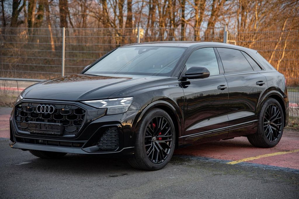 Audi Q8 55 TFSI  S-Line  *Head-Up*Pano*B&O 2025