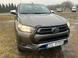 Toyota Hilux Double Cab Duty 4x4 - Toyota Hilux: Duty