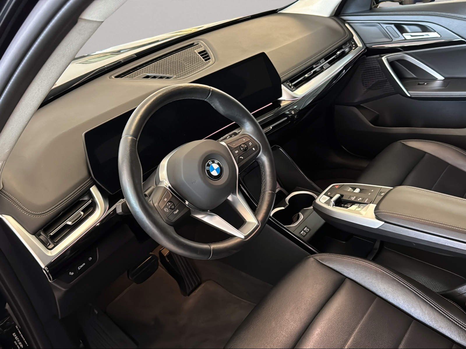 BMW X1 sDrive18d AHK Kamera LED Sitzheizung foto 5