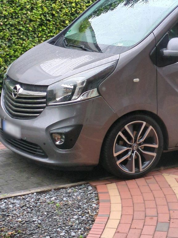 Image of Opel Vivaro