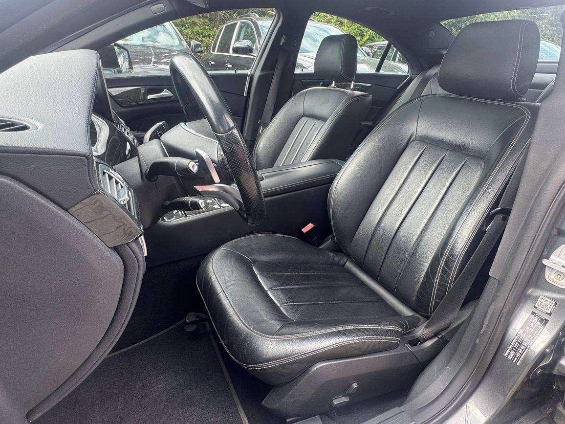 Mercedes-Benz CLS 250 AMG d 4Matic-2.Besitz-137TKM-Leder-Navi-