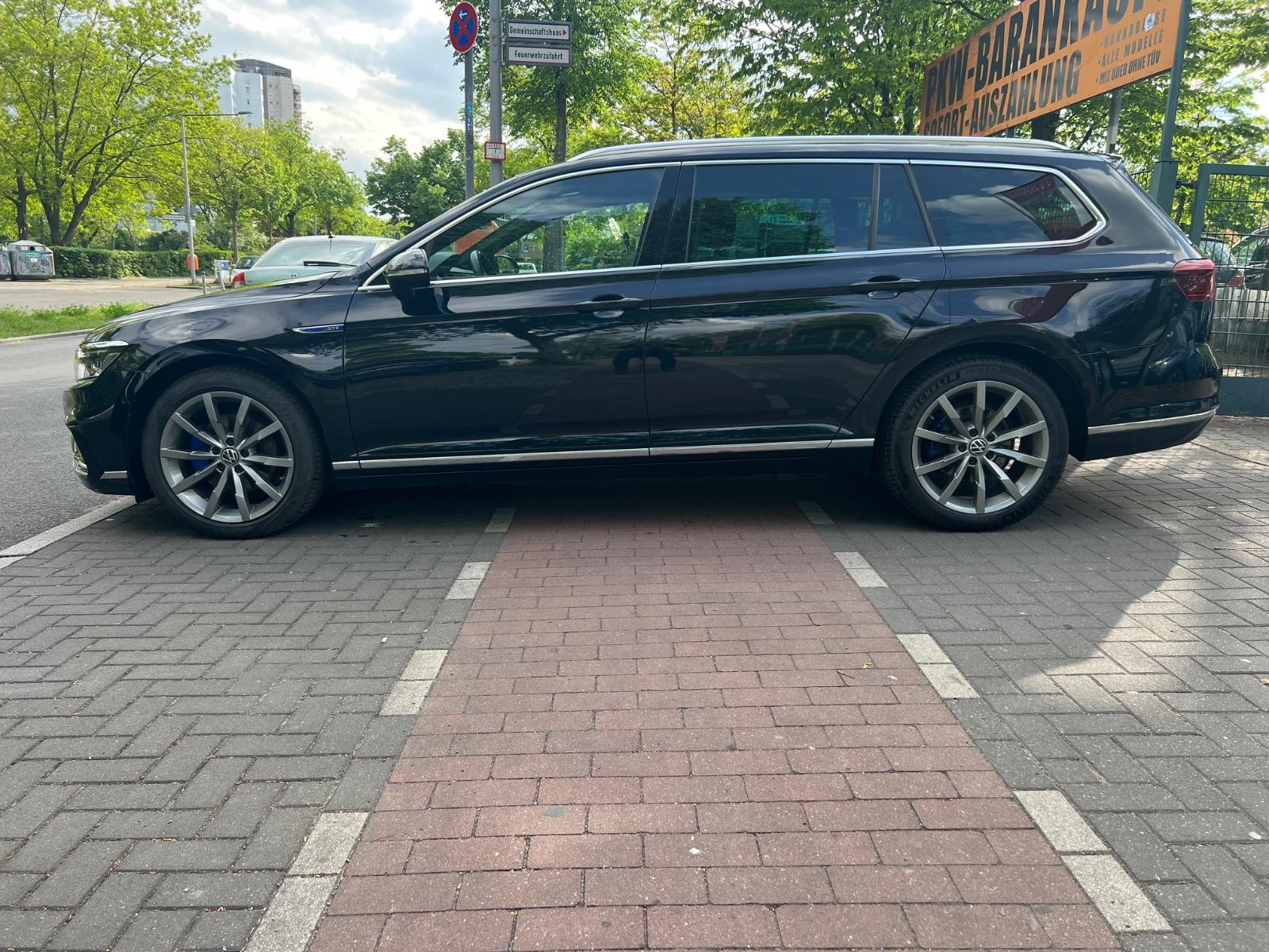 Volkswagen Passat Variant GTE,Leder,Panorama,LED,Automatik